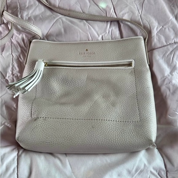 Kate Spade White Leather Crossbody Bag with matching wallet. - Picture 6 of 8